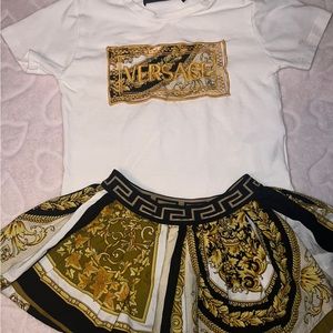 Toddler girl Versace 2 piece set